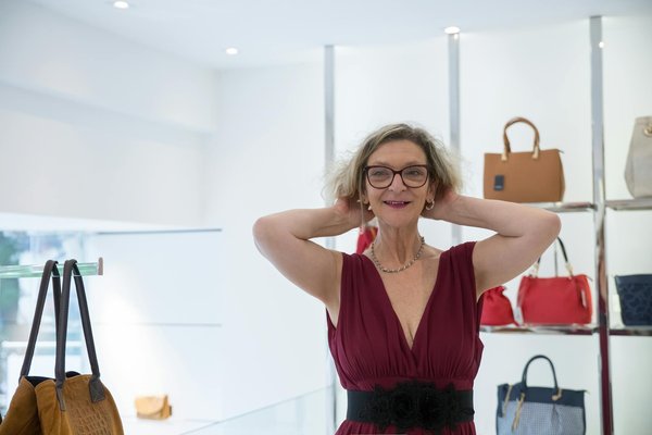 Brillez de mille feux : votre essentiel pour un maquillage éblouissant avec des fards à paupières métalliques